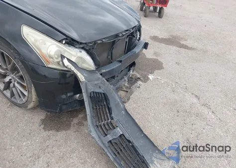 2010 Infiniti G37X z USA, uszkodzony, nr VIN JN1CV6ARXAM454512